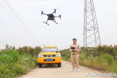 溧陽供電公司利用無人機(jī)對輸電線路巡查