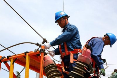 平度供電公司對華里變電站進行增容