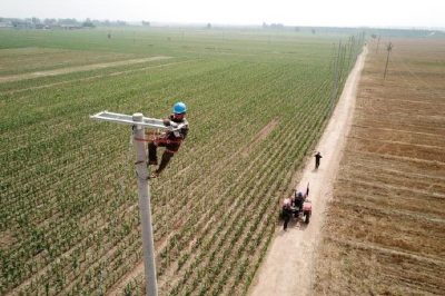 故城供電公司組織配變增容和線路改造工作