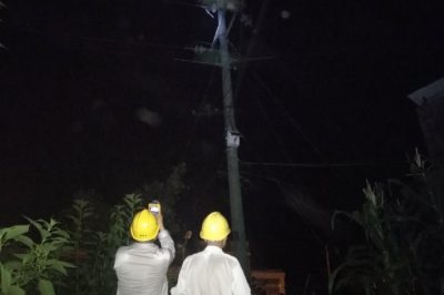 10千伏肖高線真空斷路器、隔離開關(guān)、重過載配變及引線各連接觸頭等易發(fā)熱部位進(jìn)行仔細(xì)排查