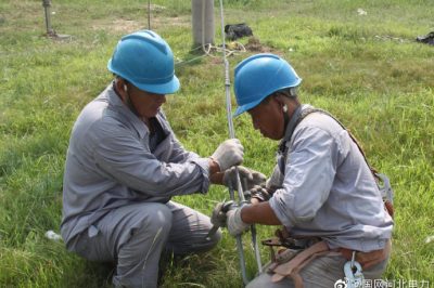 電國網海興縣供公司：10千伏豐香線進行線路改造