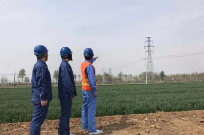 唐縣供電公司進行線路巡視，消除線路設(shè)備隱患