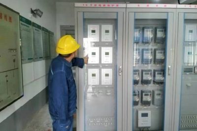 5座35千伏變電站設備運行情況進行巡視檢查、核對數(shù)據、負荷測溫、梳通防洪渠