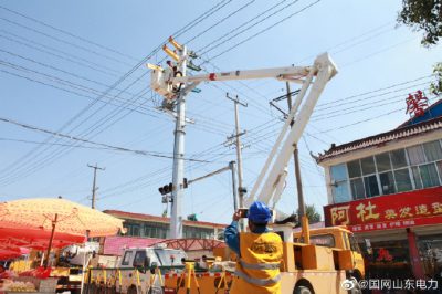 南橋鎮(zhèn)10千伏后瞳線的開關進行智能化改造