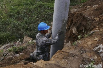 龍口市供電公司在10千伏盛家村二臺(tái)區(qū)新建工程施工