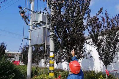 銅川市供電公司落實(shí)“煤改電”讓藍(lán)天更美好