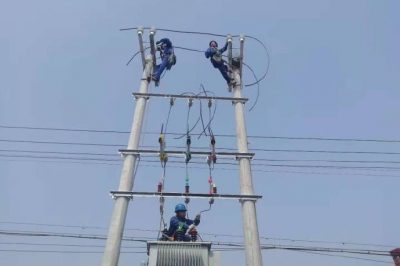 晉州市供電公司加快推進“煤改電”工程