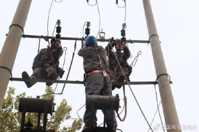 中韓村臺區(qū)機井灌溉用電線路進行改造