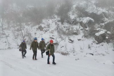 110千伏牛蓮線進(jìn)行雪后特巡工作