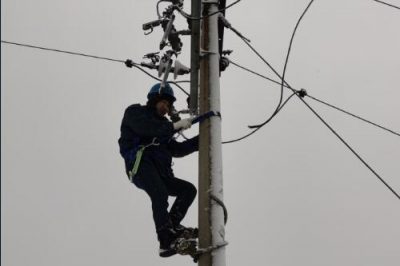 韓城市供電公司啟動雨雪冰凍應急預案