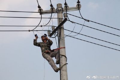 安裝用電便接箱改善私拉亂接用電問(wèn)題