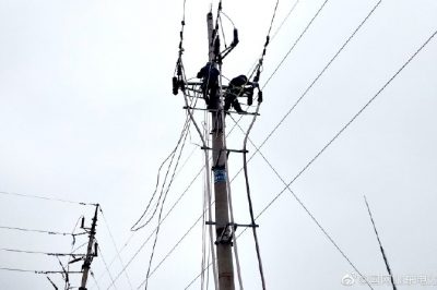 登桿檢修35千伏線路保障供電