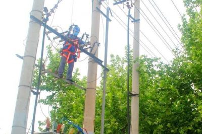 改造配電設備解決高峰用電問題