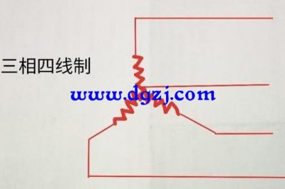 為什么電線桿有四根高壓線？