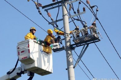 10千伏鄧王線19號桿1號開關(guān)PT引線斷線故障進行帶電消缺