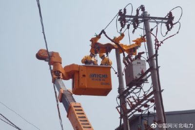 景鎮(zhèn)線5615路分支進(jìn)行帶點作業(yè)安裝PK擔(dān)