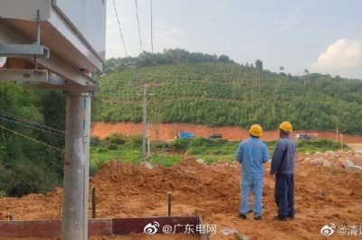 受災(zāi)村莊整體遷移，充足電力已經(jīng)備齊